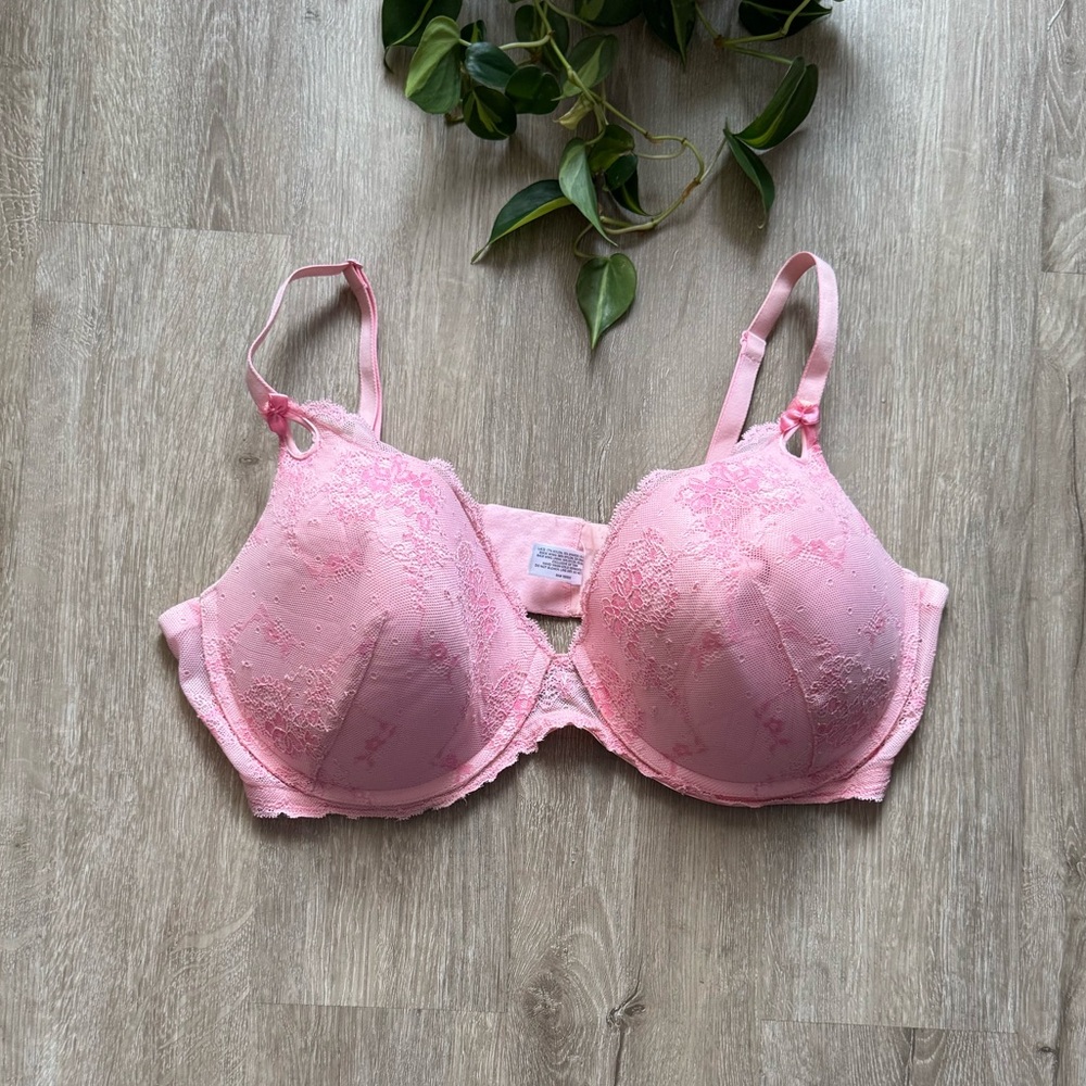 Avenue Body Pink Lace Bra size 46DD